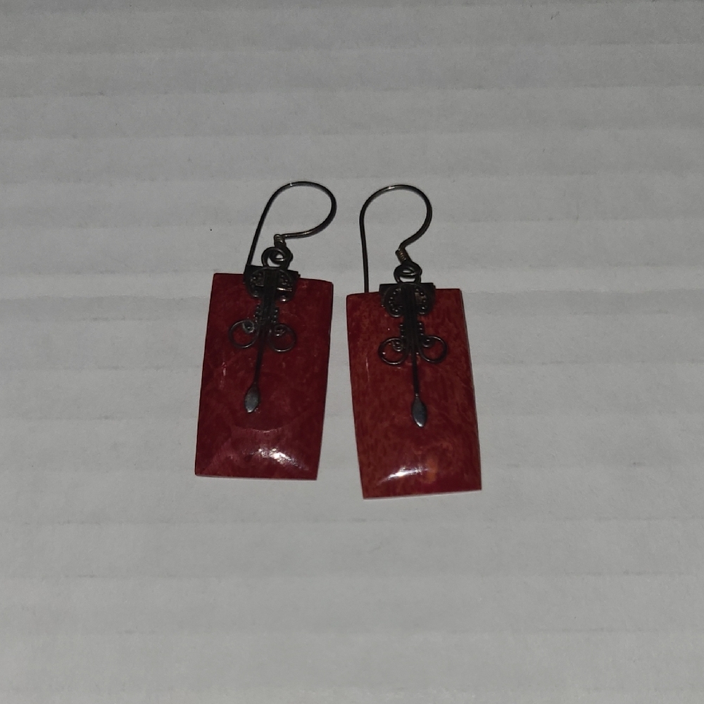 Elegant Red Dangle Earrings